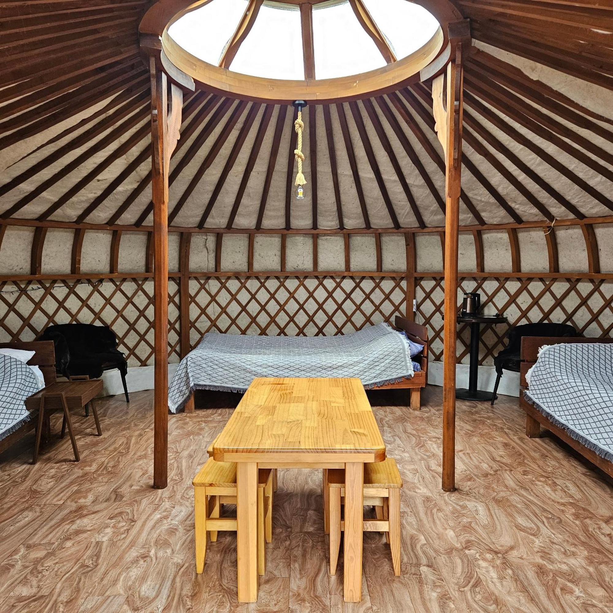 Apache Eco Camp, Terelj Nationalpark Mongolia Hotel Bayan Bulagiin Hural Екстериор снимка